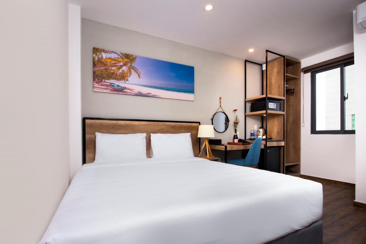 Golden Lotus Central Hotel Nha Trang Exterior foto