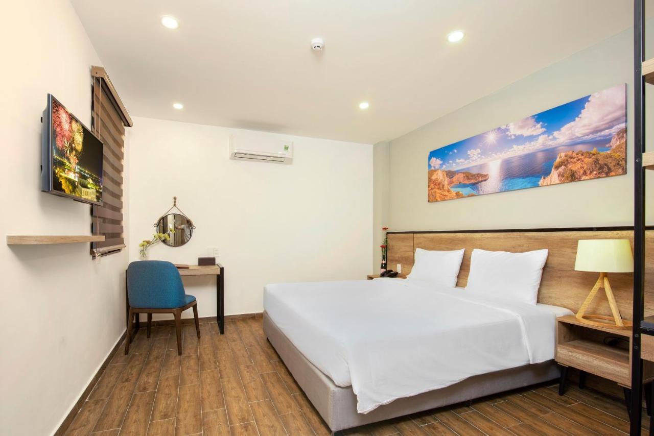 Golden Lotus Central Hotel Nha Trang Quarto foto